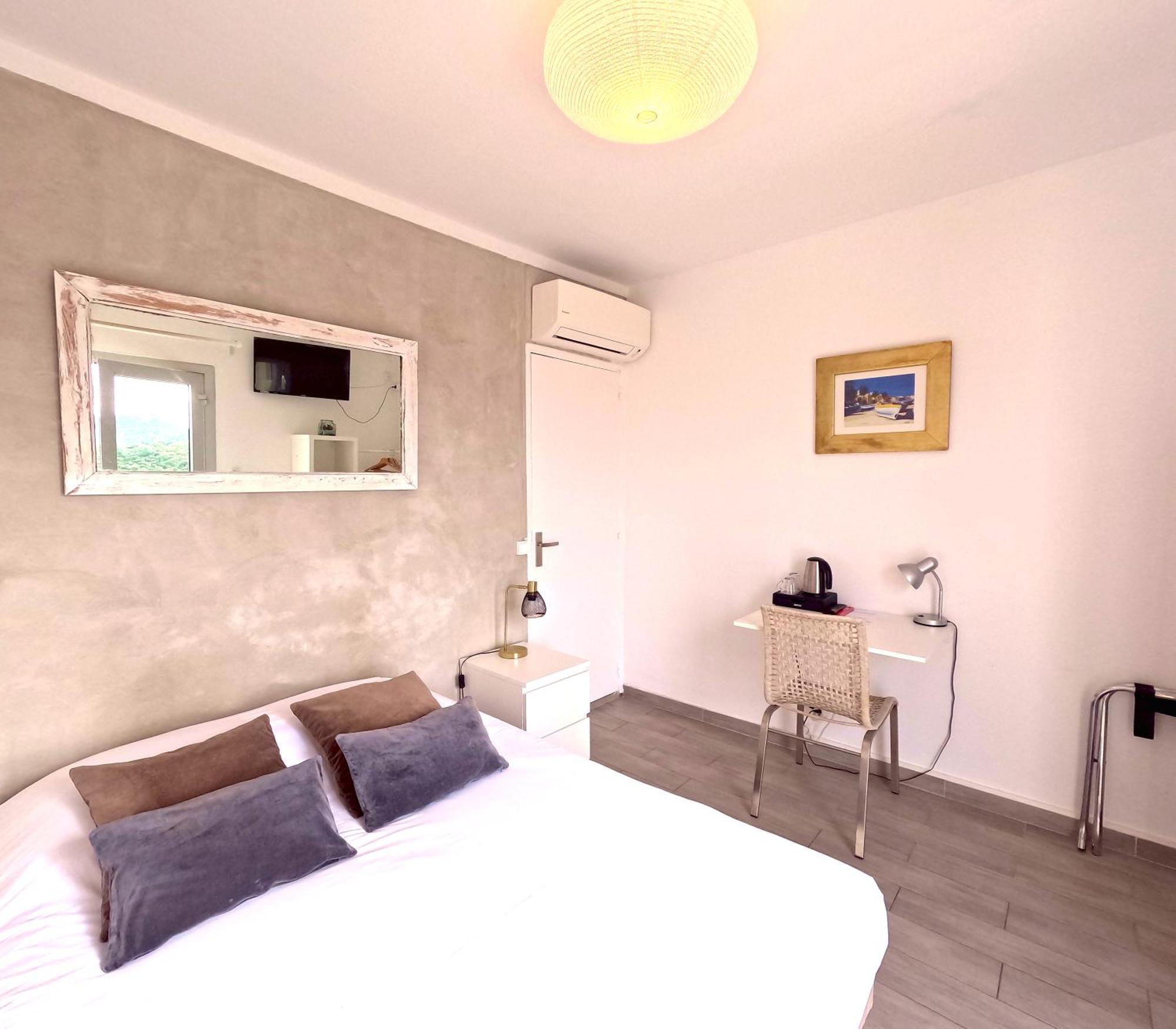 Azur Hotel Le Lavandou Dış mekan fotoğraf