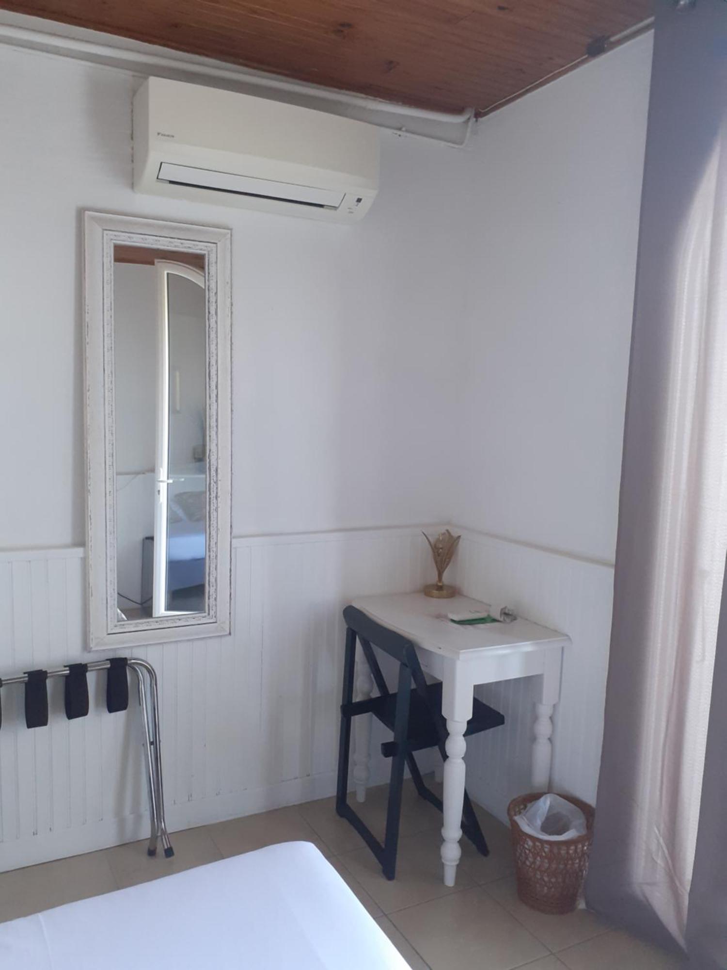 Azur Hotel Le Lavandou Dış mekan fotoğraf